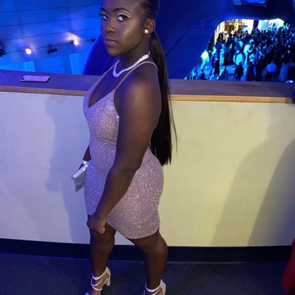 Meet your Posher, Dasani